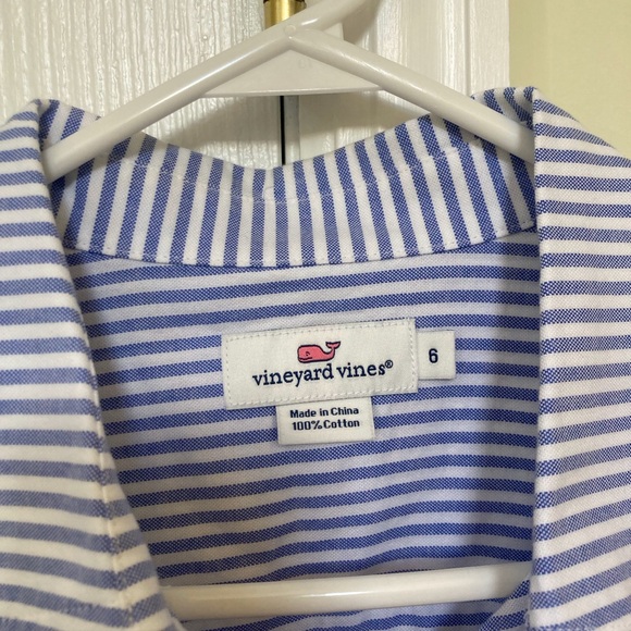 Brand New - Vineyard Vines Women’s White and Blue Striped Shirt - Picture 3 of 3